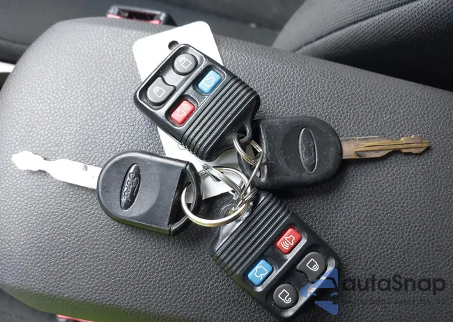 1FAHP3FN4AW149163: 42907486