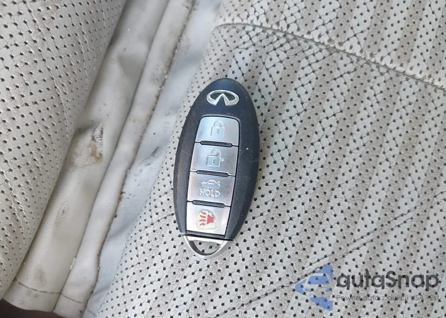 JN1AV7AP4FM790661: 42908791