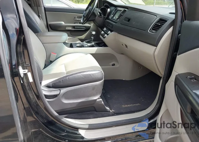 KNDMB5C18K6516202: 42908792