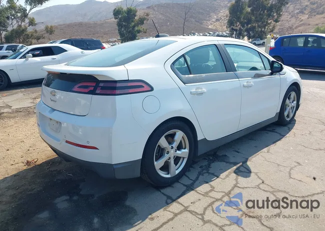 1G1RC6E46FU128105: 42908801