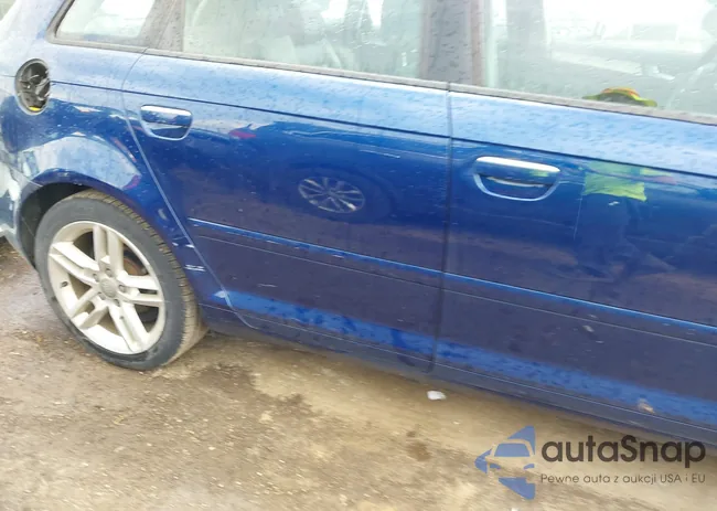 WAUKJBFM9BA149447: 42908825