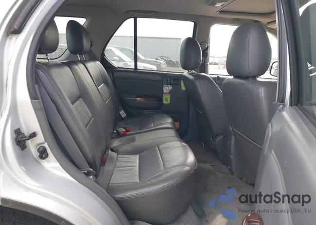 4S6DM58W714413736: 42908894