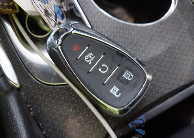 1G1ZE5ST5HF228865: 42908930