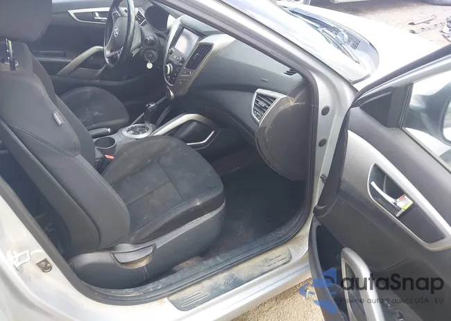 KMHTC6AD0HU310612: 42908954