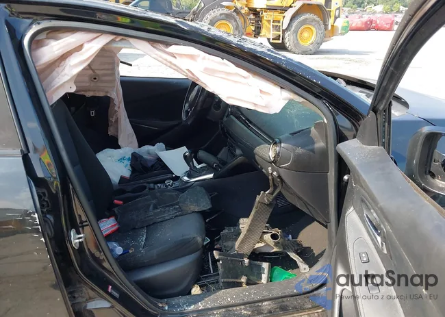 3MYDLBYVXHY174696: 42909170