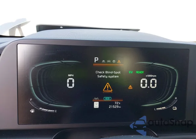 KNDCP3LE1R5161233: 42909174