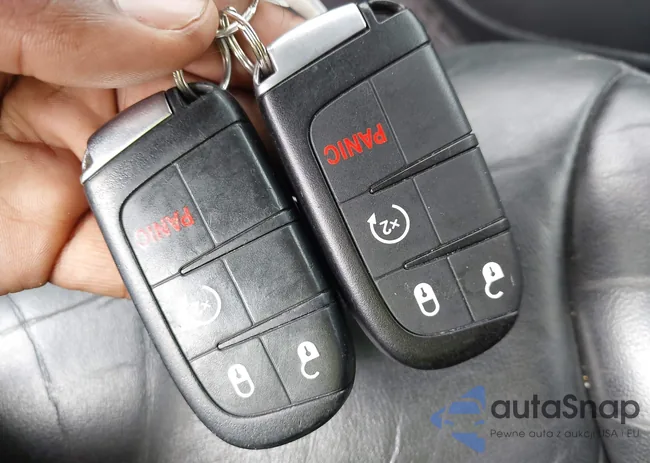 3C4PDDGG2HT513827: 42909190