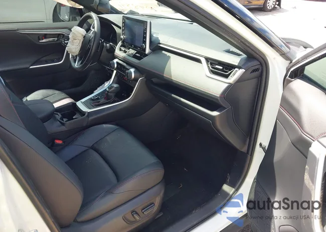 JTMFB3FV3MD048891: 42909253