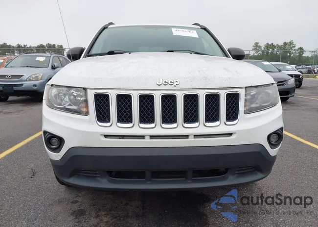 1C4NJCBA7GD525425: 42908363