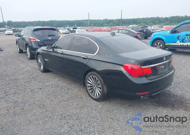 WBAKA4C55CC613283: 42908577