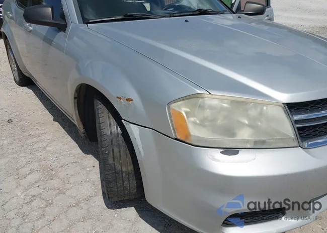 1C3CDZAB6CN231972: 42909696