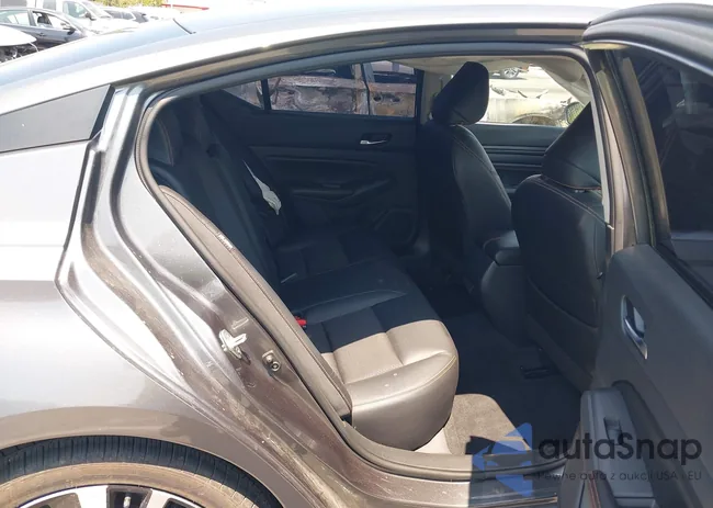 1N4BL4CV8NN395205: 42909717