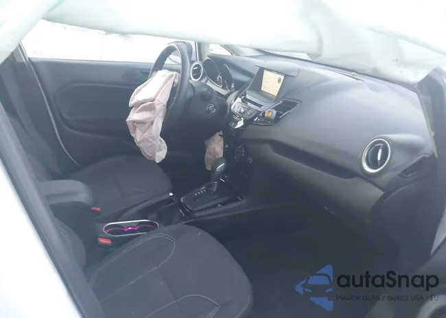 3FADP4EJ2KM143088: 42909742