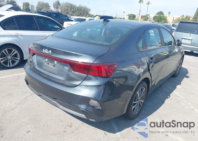 3KPF24ADXPE567766: 42909845