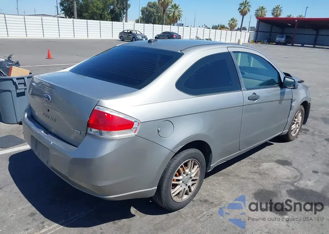 1FAHP33N18W165996: 42909892