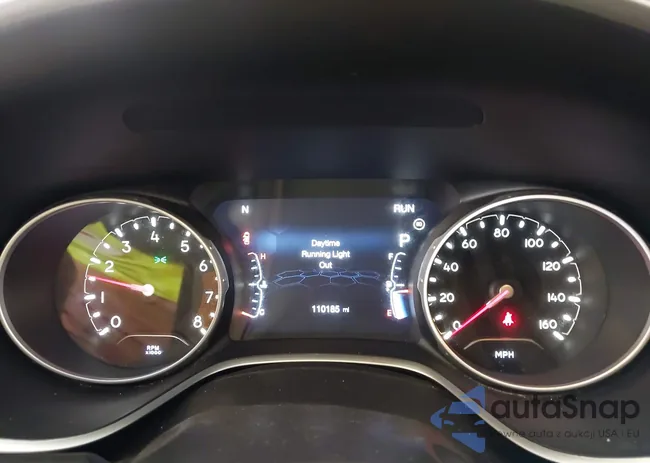 3C4NJDBB8JT180244: 42909940