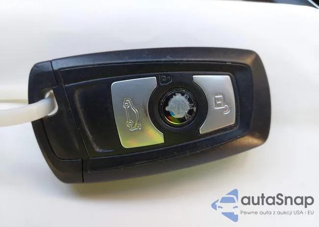 WBA3D3C54FK158409: 42909960