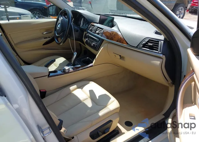 WBA3D3C54FK158409: 42909960