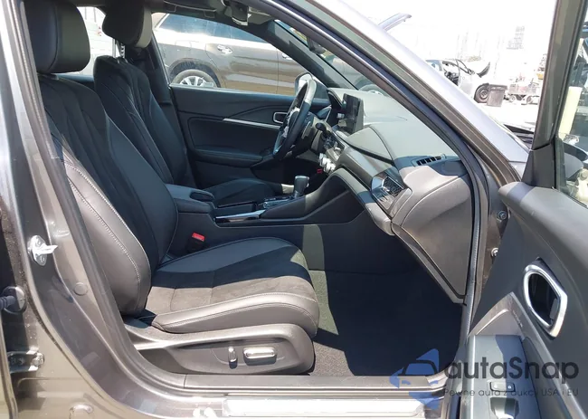 19UDE4H67SA009618: 42910001