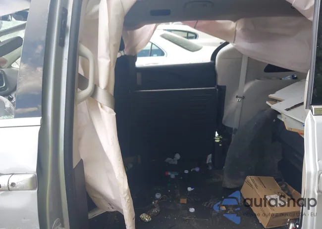 2C4RC1CG1PR526506: 42910118