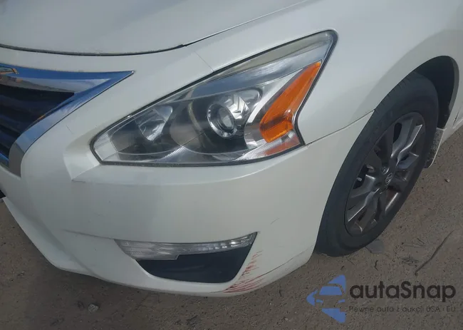 1N4AL3AP3FC571701: 42910973