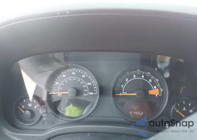 1C4NJDBB3GD686983: 42911096