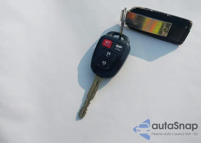 4T1BF1FK4EU310668: 42911111