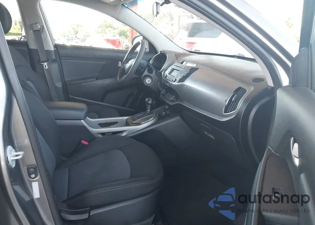 KNDPB3AC0G7795832: 42911172