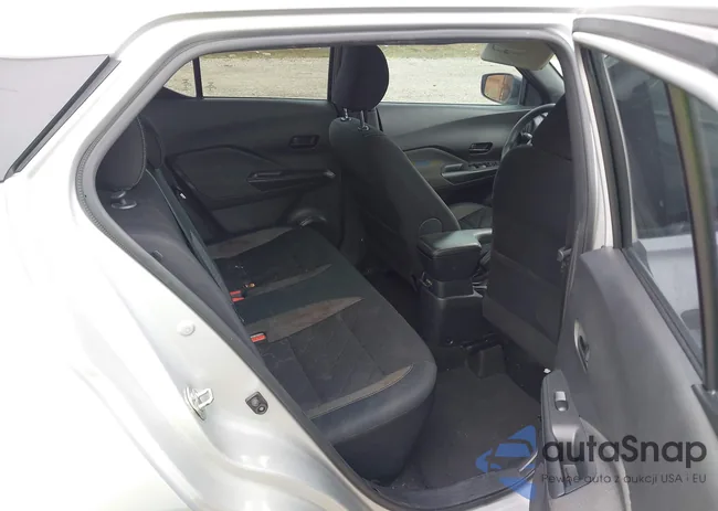 3N1CP5CU8KL543867: 42911180