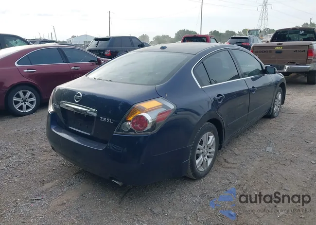 1N4AL2AP7CC165913: 42911187