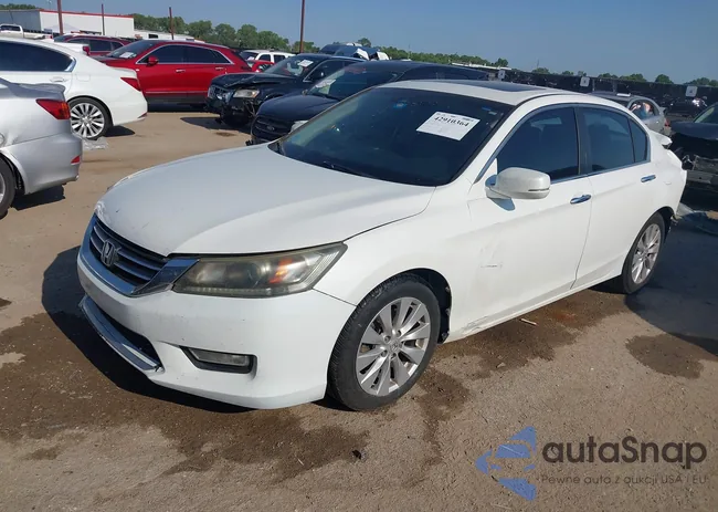 1HGCR2F83DA151945: 42910364