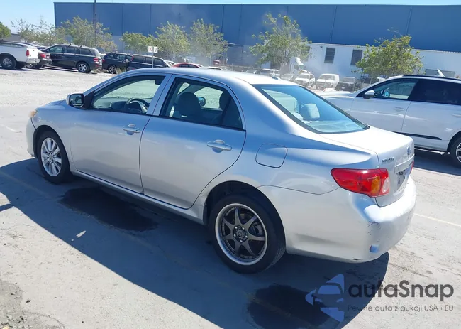 2T1BU4EE4AC387751: 42910595