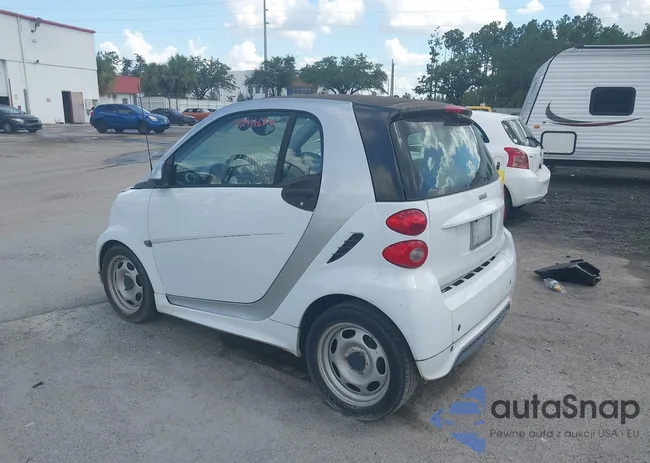 WMEEJ3BA1FK810942: 42911674