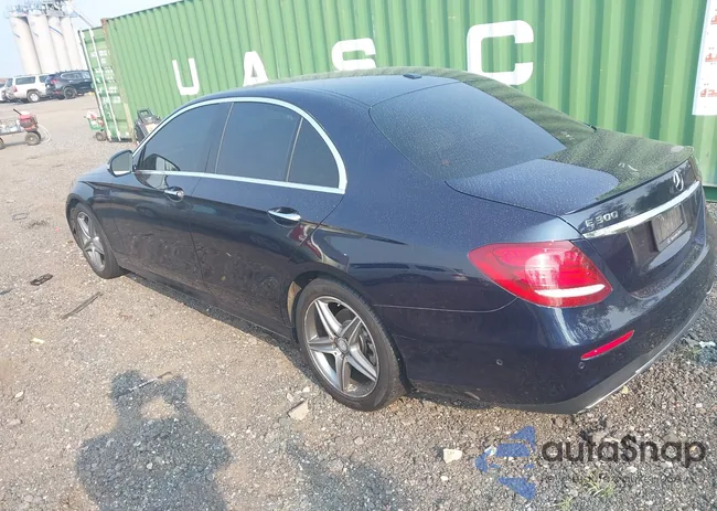 WDDZF4KB9HA088456: 42911765