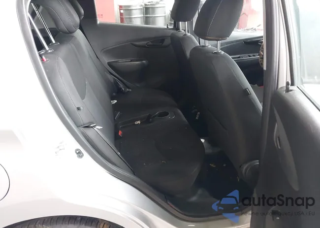 KL8CD6SA3MC748281: 42911846