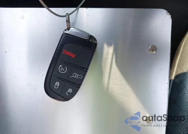 1C4SDHCT8KC550033: 42911891