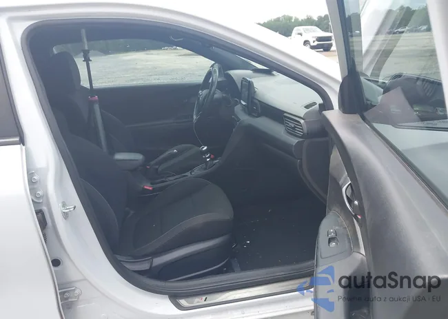 KMHT36AH1KU003055: 42911916