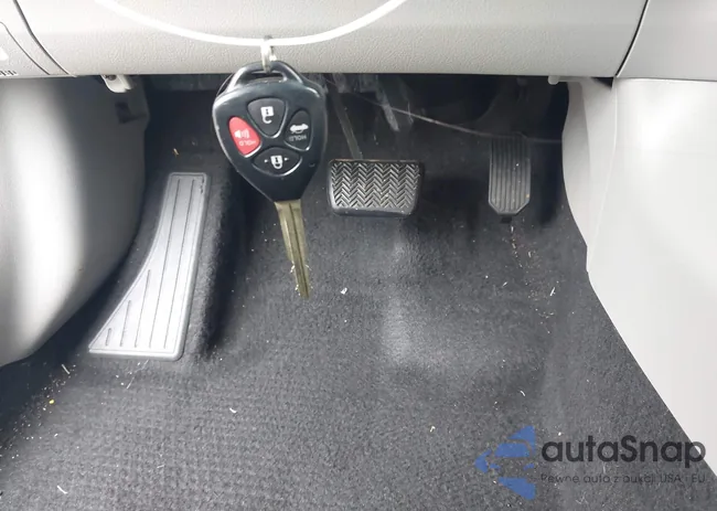 2T1BU4EE5BC578886: 42911921