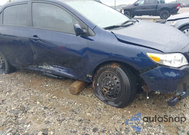 2T1BU4EE5BC578886: 42911921