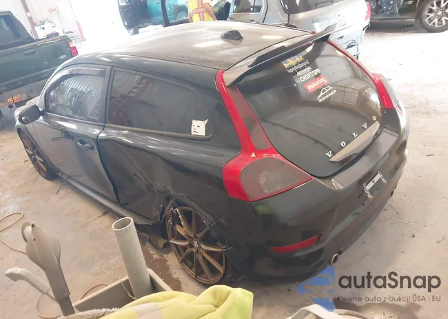 YV1672MK9B2243269: 42911931