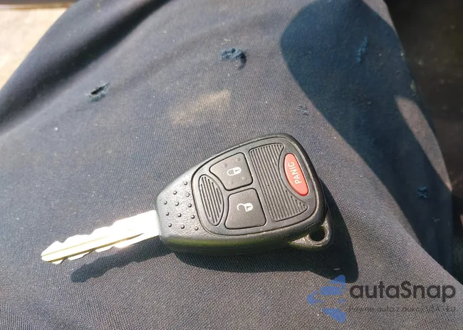 1C4NJDBB1FD216370: 42911295