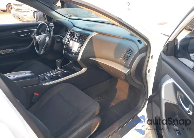 1N4AL3AP2FC488910: 42911308