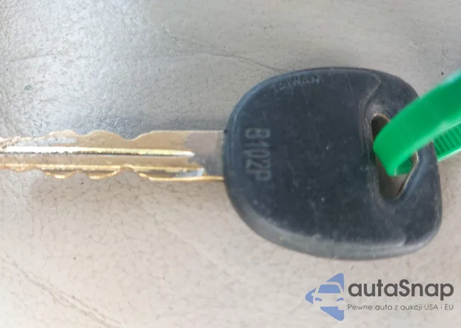 1GYEC63N05R232831: 42911336