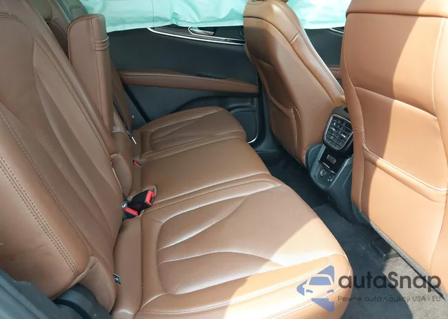 2LMPJ8KP4NBL10081: 42911371