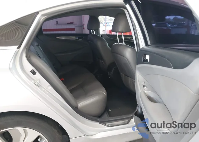 KMHEC4A45DA094927: 42911458