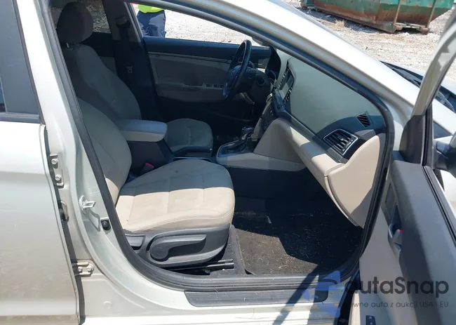 5NPD84LF1HH015624: 42912701