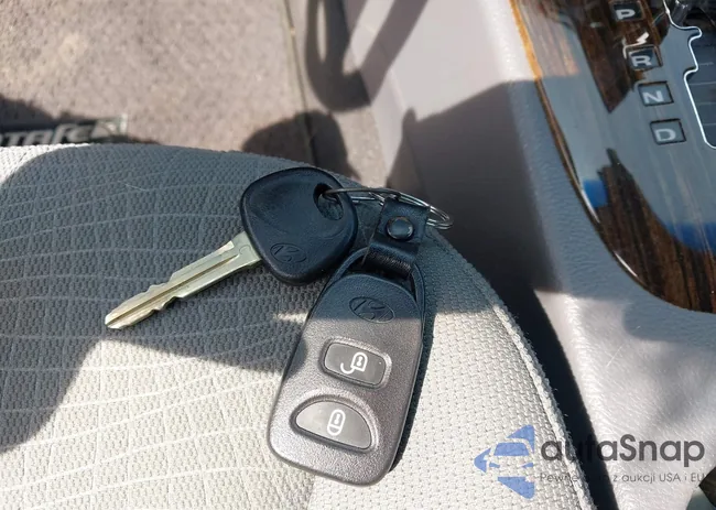 5XYZGDAB8BG071017: 42912735