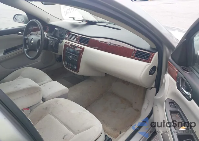 2G1WB55K181312428: 42912741