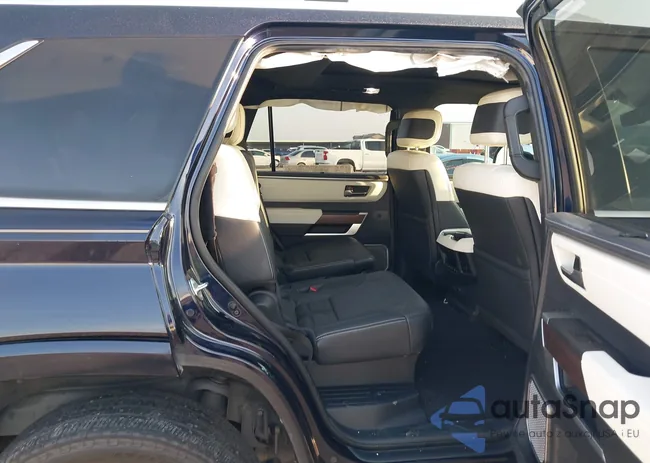 7SVAAABA1PX012324: 42912756