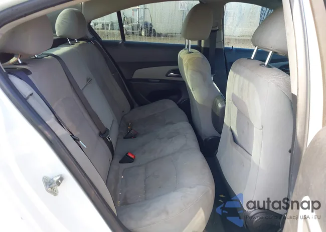 1G1PC5SB6D7142022: 42912792